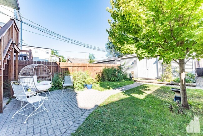 Photo - 3079-1 N Elbridge Ave
