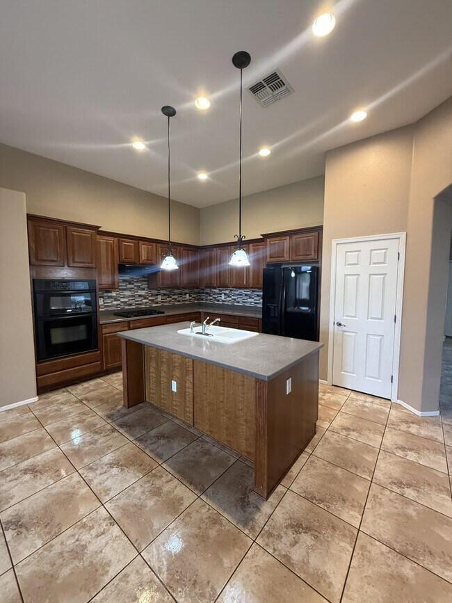 Photo - Gorgeous 3 bed in Cobblestone Farms, Maricopa!