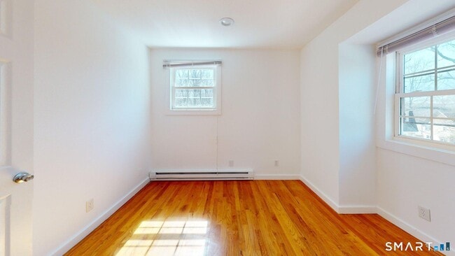 Photo - 26 Sunset Terrace Unidad B2