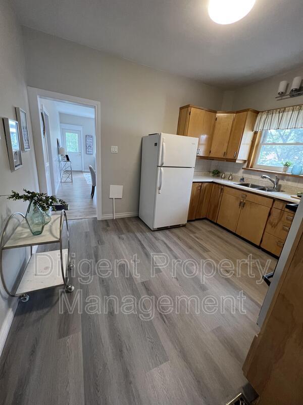 Photo - 164 Prince St