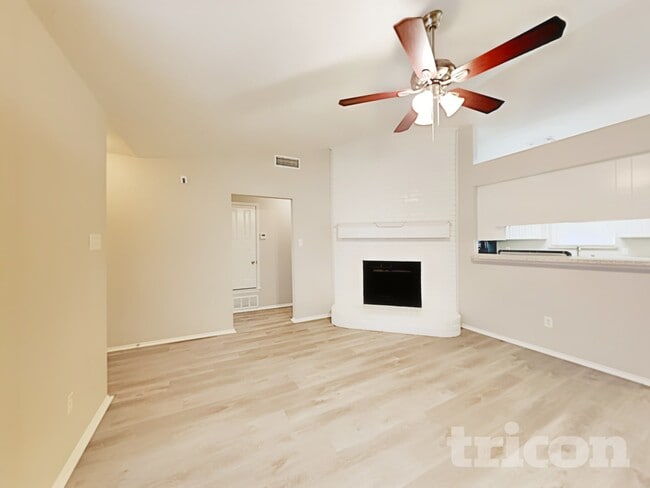 Photo - 6625 Old Whitley Rd