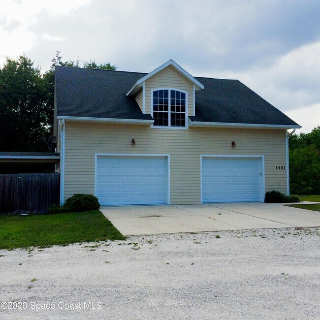 Building Photo - 1401 Dalbora Rd Unit B
