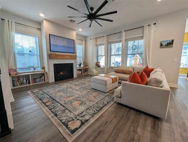 Photo - 876 Landrum Dr