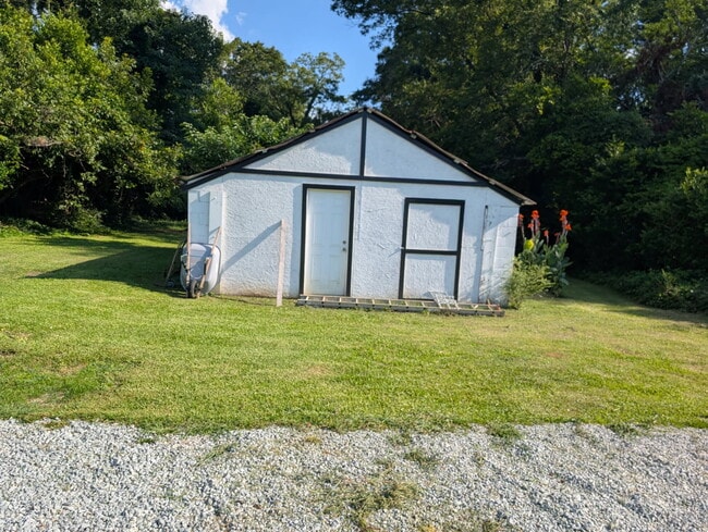 Photo - 714 E Tinsley St