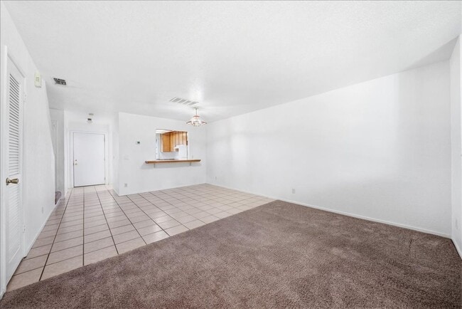 Photo - 5945 Main Ave