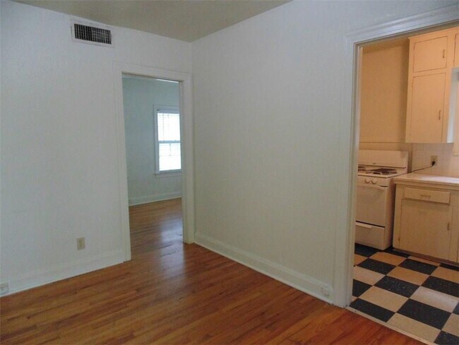 Photo - West Campus 1x1 @ Keystone Condos Unit I