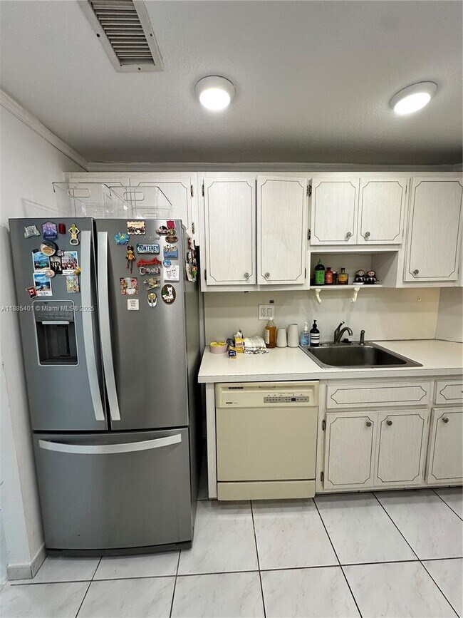 Photo - 300 Bayview Dr Unit 1209