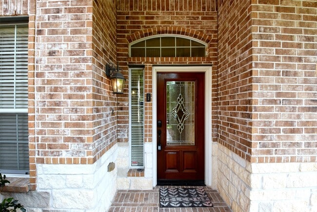 Photo - 30 Granite Path Pl