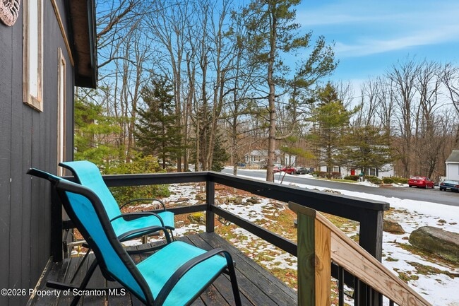 Photo - 1379 Winding Way