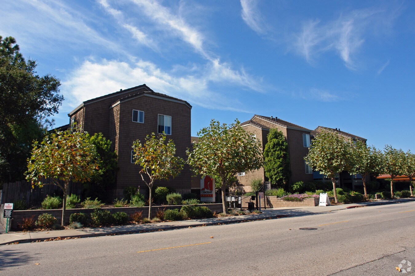 Cormorant Court Apartments - Cormorant Court Apartments