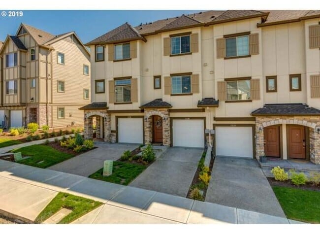 Building Photo - 13226 SW Aubergine Ter Rental