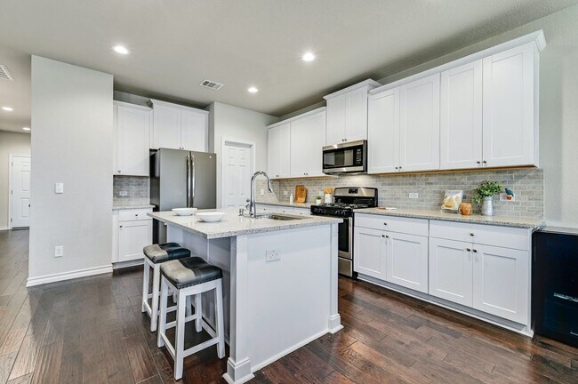 Photo - 1349 Eagle Ray St