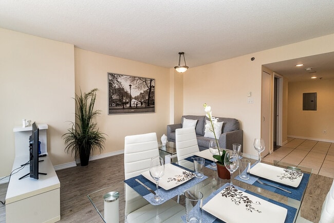 Photo - 1253 Av. de l'Hôtel-de-Ville Unit SI ID1261754P