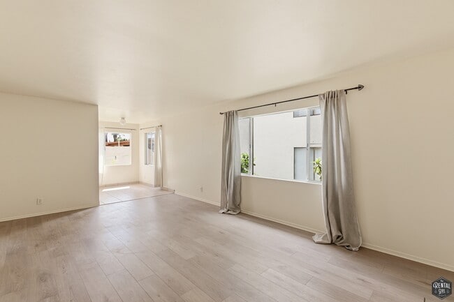 Photo - 3757 Glendon Ave Unit D