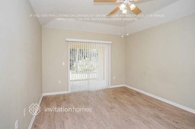 Photo - 6138 36th Ln E