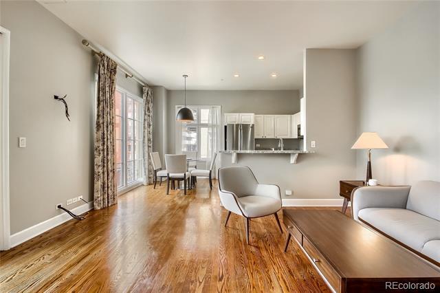 Photo - 25 N Downing St Unit 2-405