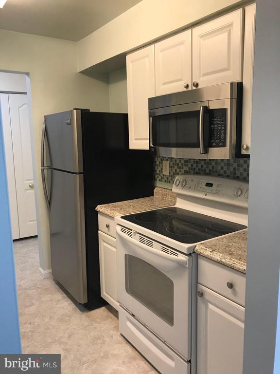 Photo - 8591 Falls Run Rd Unit B