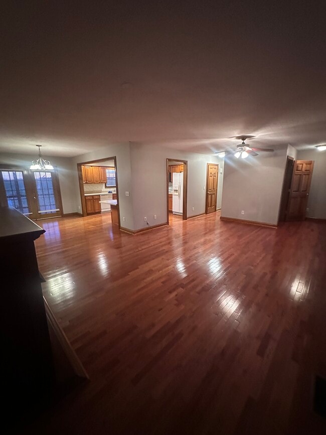 Photo - 1119 Kelly Rd