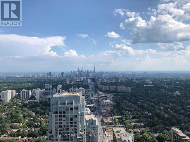 Photo - 8 Eglinton Ave E Unit 5601