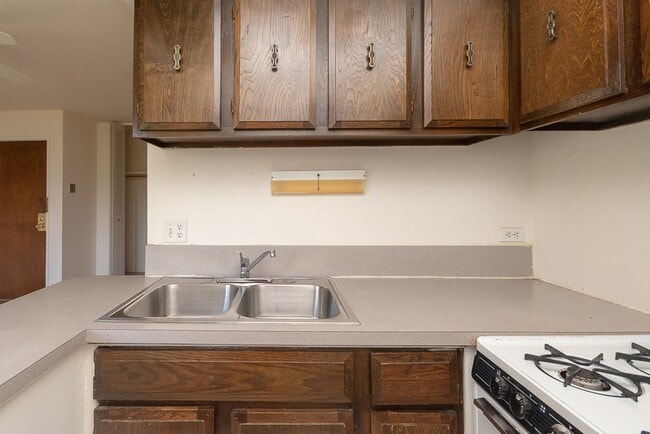 Photo - 663 W Grace St Unit 115