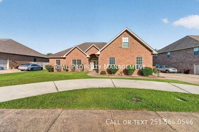 Photo - 152 Heritage Circle
