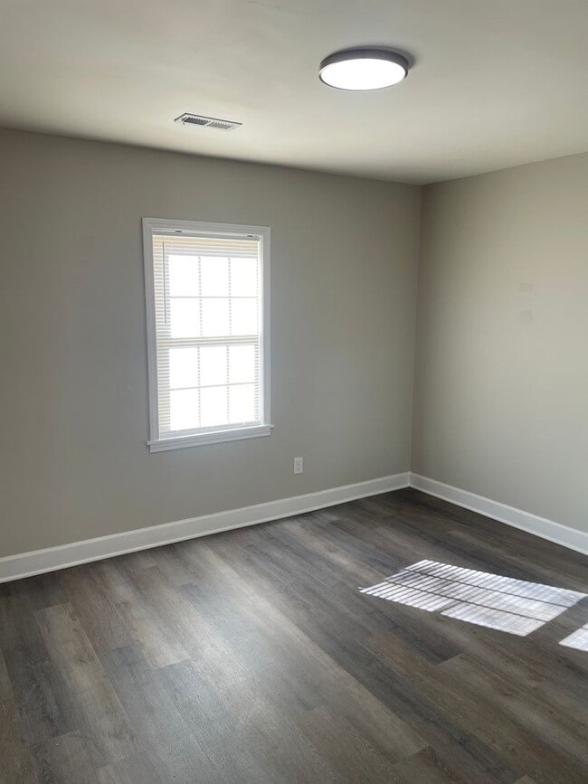 Photo - 4534 Baux Mountain Rd