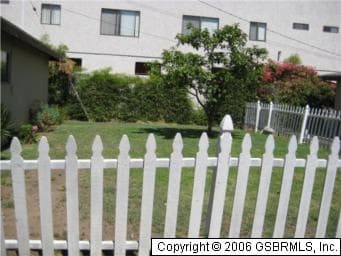 Building Photo - 14404 Cerise Ave Apartments