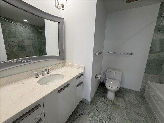 Photo - 1060 Brickell Ave Unit 4003