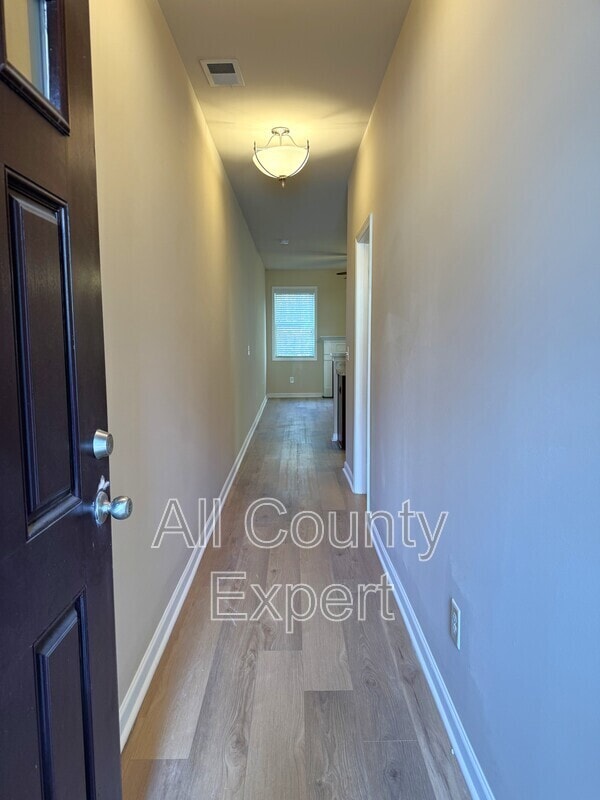 Photo - 187 Townview Dr