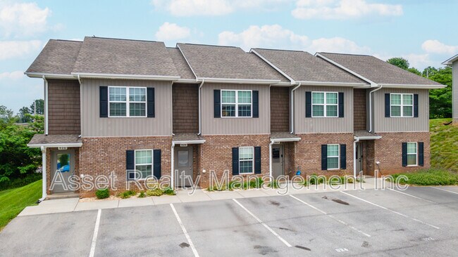 Photo - 926 Warrior Hill Dr