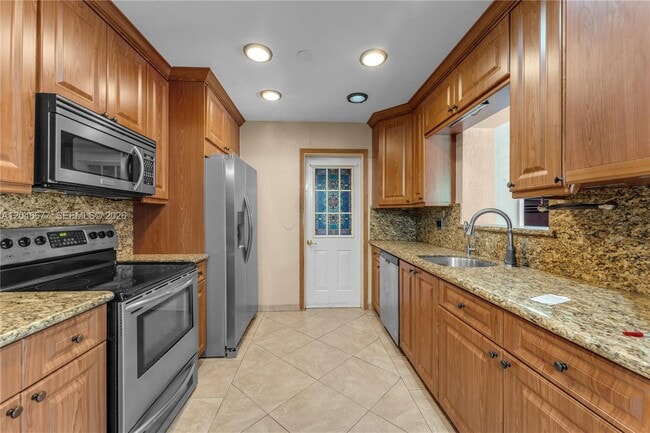 Photo - 16721 SW 298th Terrace