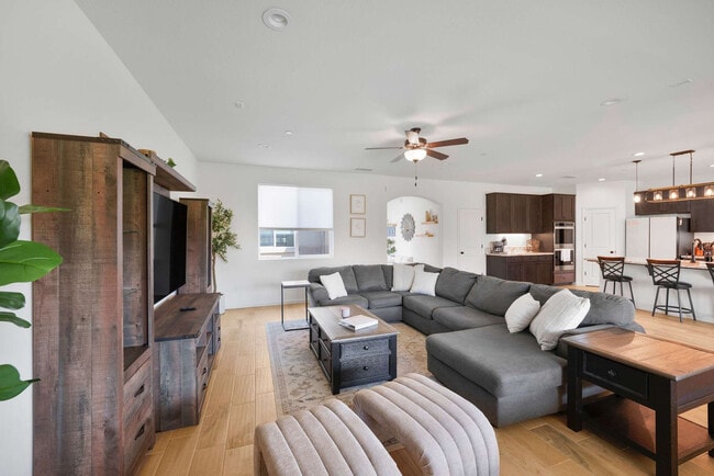 Photo - 1915 W Dali Wy Unit SI ID1575137P