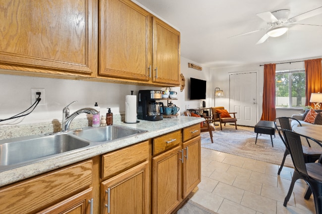 Photo - 661 8th Ave E N Unit 13