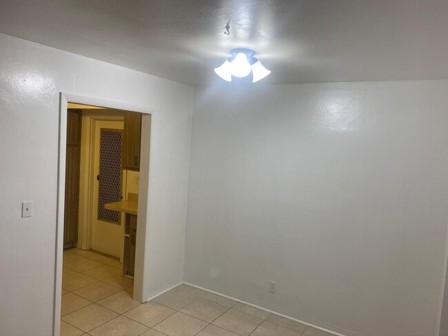 Photo - 4328 SW 6th St Unit 206