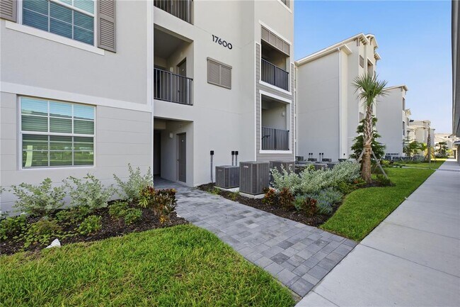 17600 Opal Sand Dr Unit 203