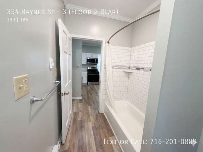 Photo - 354 Baynes St Unit 3 (Floor 2 Rear)