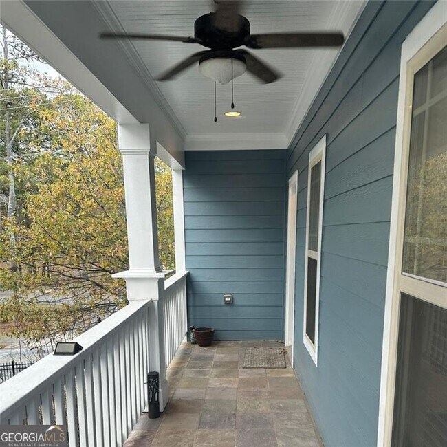 Photo - 713 McWilliams Rd SE