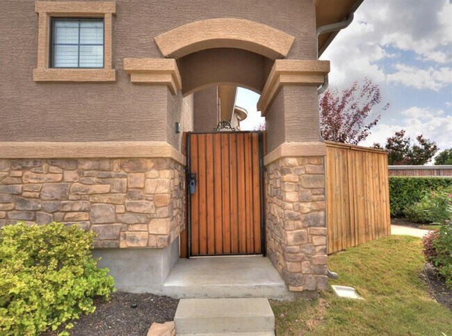 4332 Teravista Club Dr