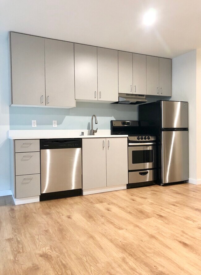 Bayview West Apartments