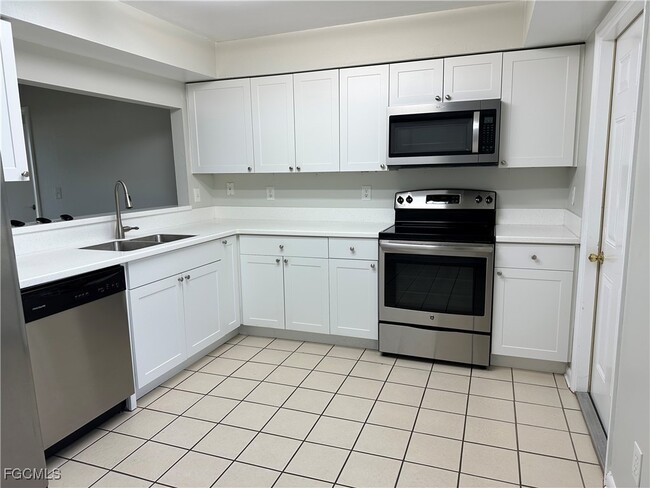 Photo - 221 SW 34th Terrace