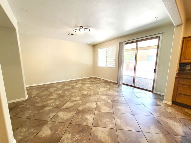 1053 Via Canale Dr