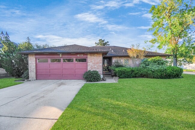 Building Photo - 403 Westwood Dr Rental