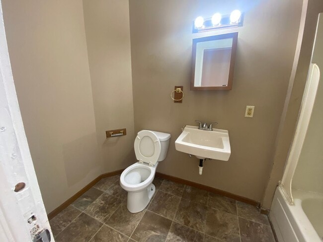 Photo - 2328 Mitchell Ave Unit 2328 Mitchell Ave