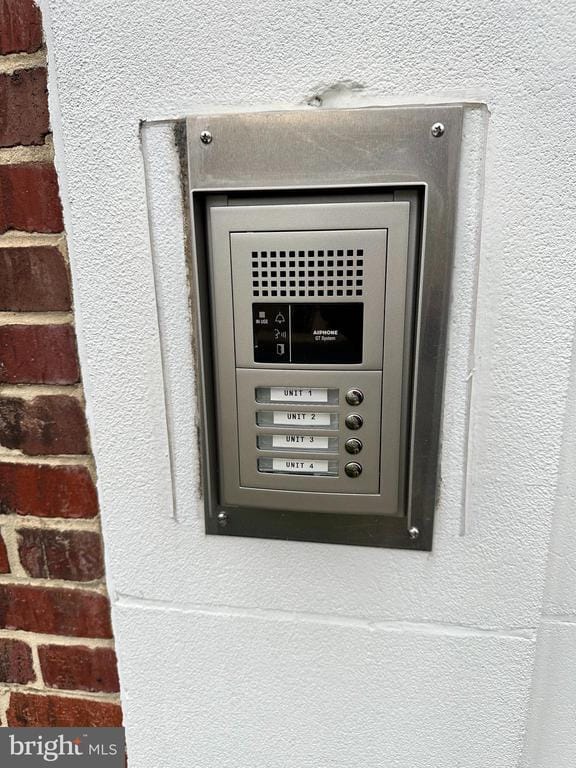 Building Photo - 256 N Thomas St Unit 256-1