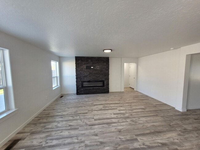 Photo - Spacious Home For Everyone!