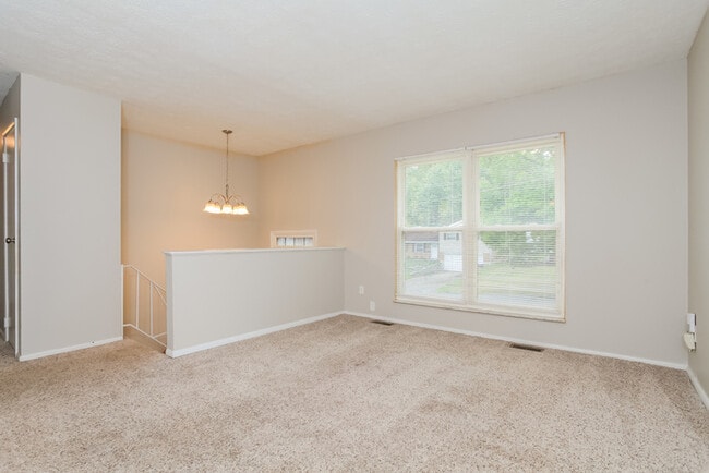 Photo - 10288 Dewhill Ln