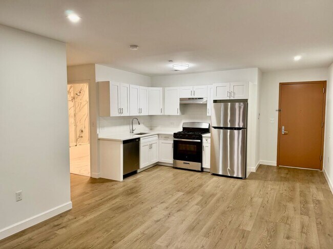 Photo - 224 Gramatan Ave Unit 4K
