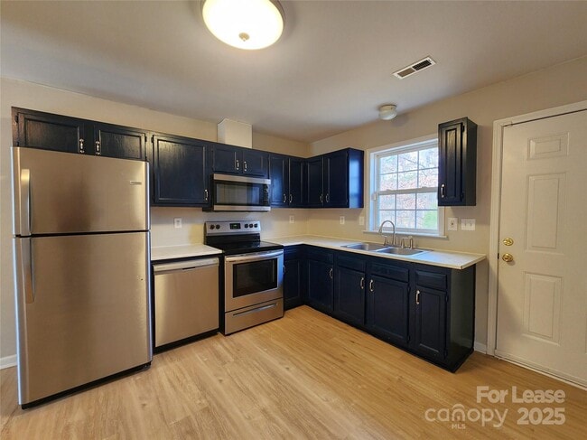 Photo - 1247 Forest Park Dr