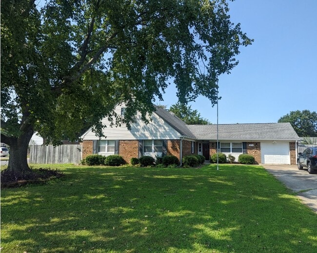 Spacious 5-Bedroom Home in Virginia Beach ... - Spacious 5-Bedroom Home in Virginia Beach ...