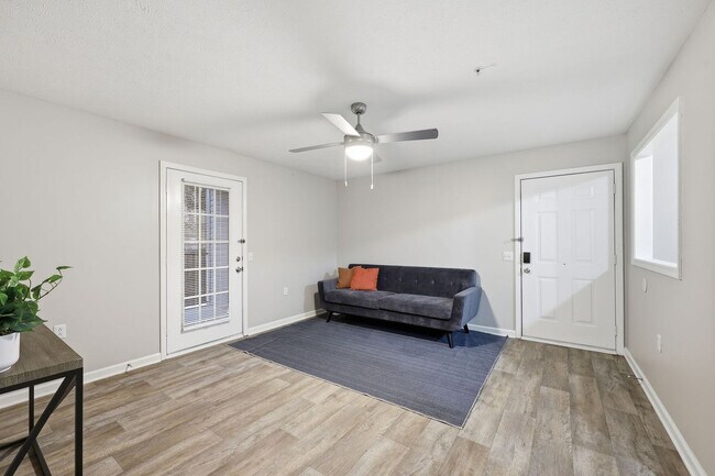 180 Cave Rd Unit SI FL2-ID1612762P